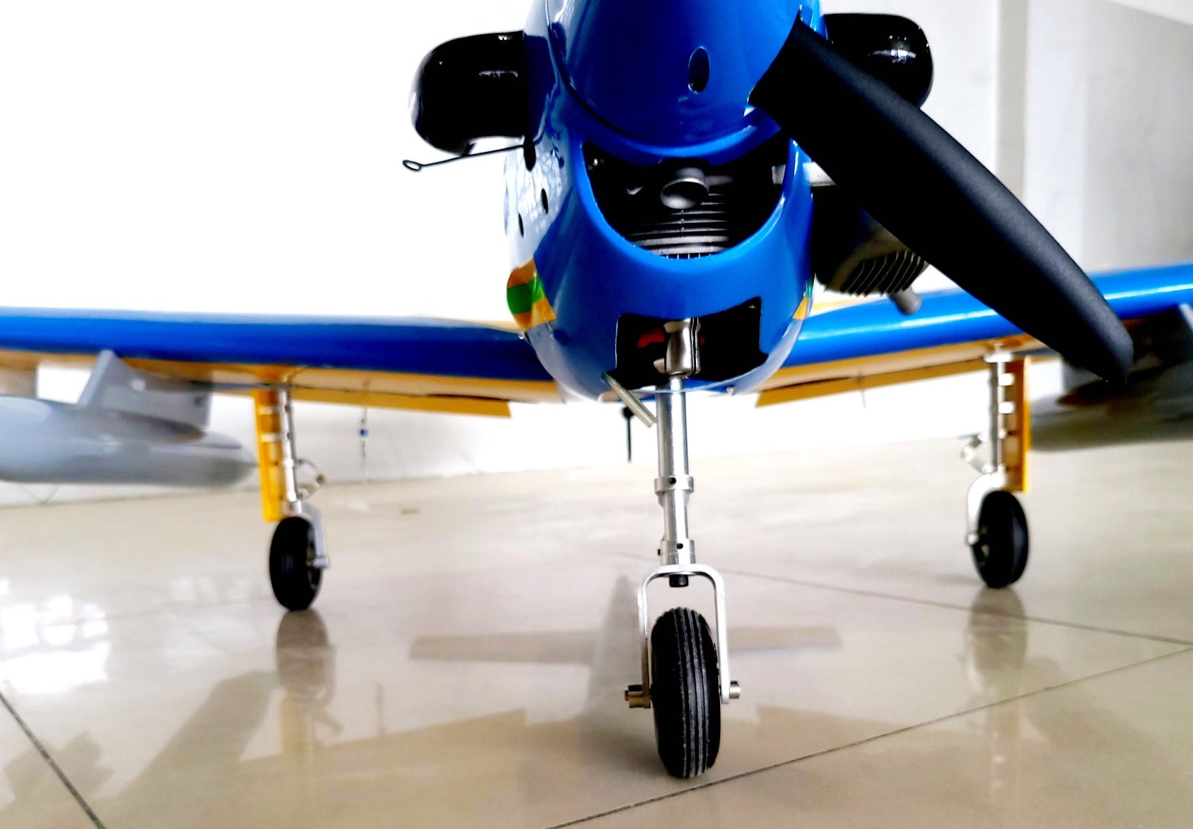 SEAGULL MODELS Super Tucano T-27 ELECTRIC RETRACTS by JP
