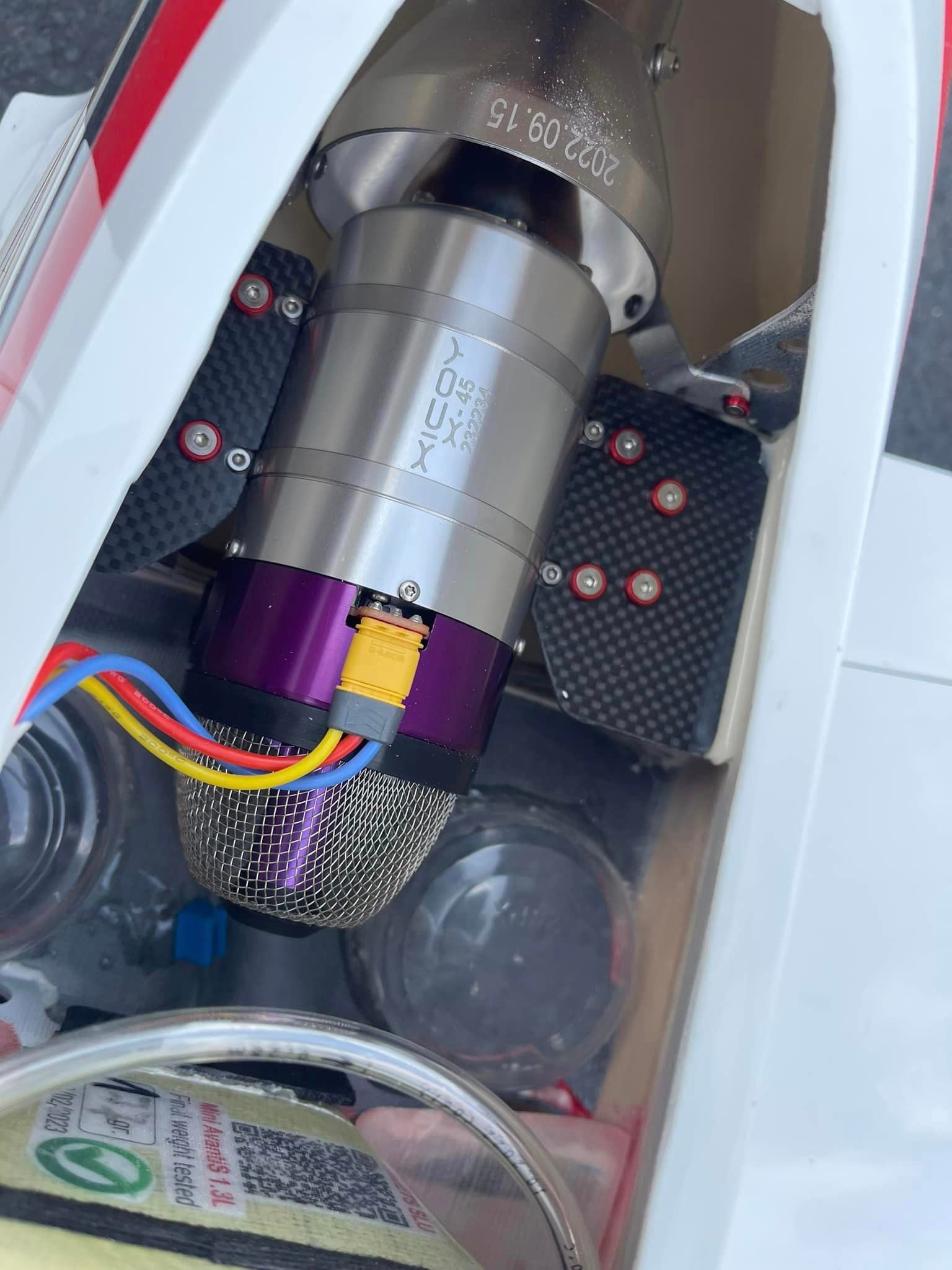 SebArt Mini Avanti S 90mm Jet 1,36m ARF (White/Red) – Gator RC