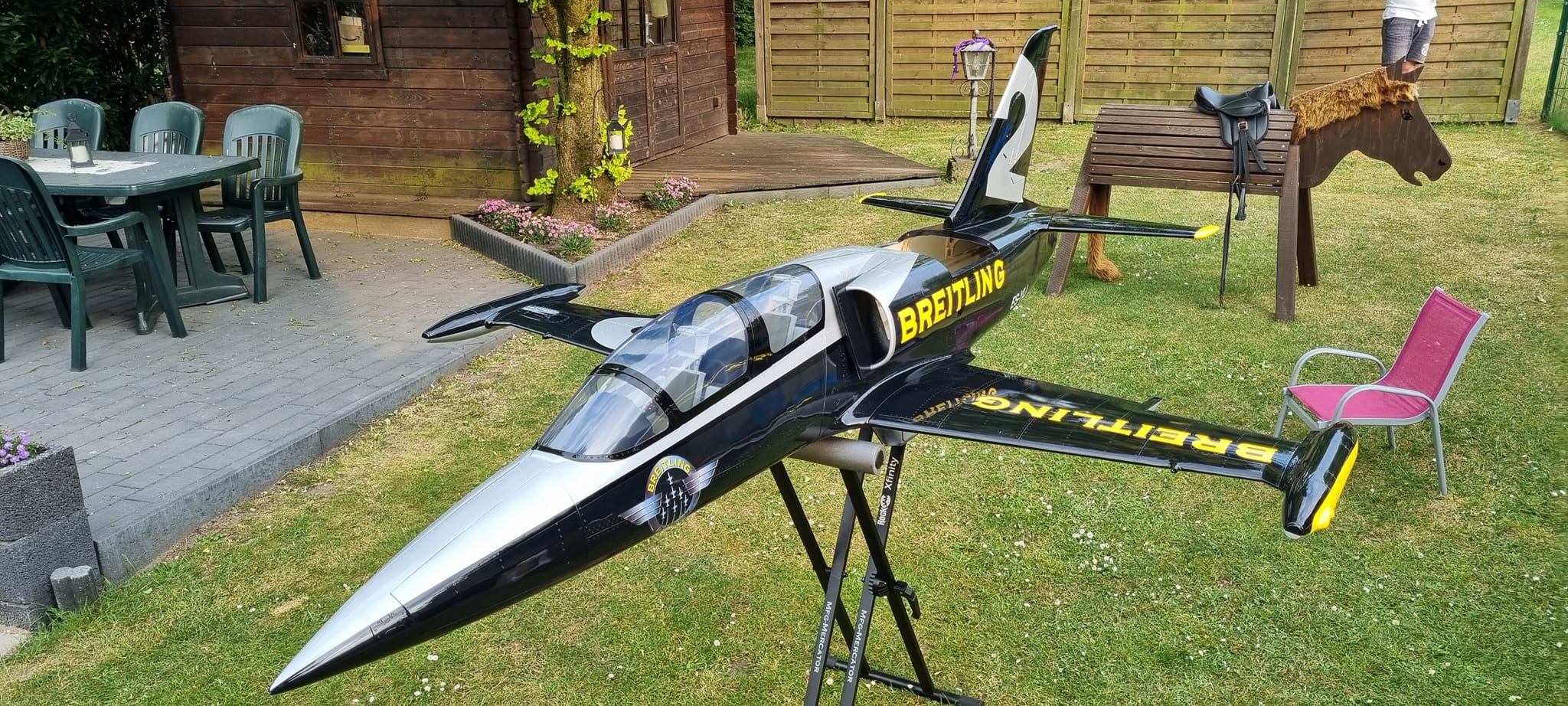 Top RC Model L-39 Albatros, Breitling version, with TRCM Electric