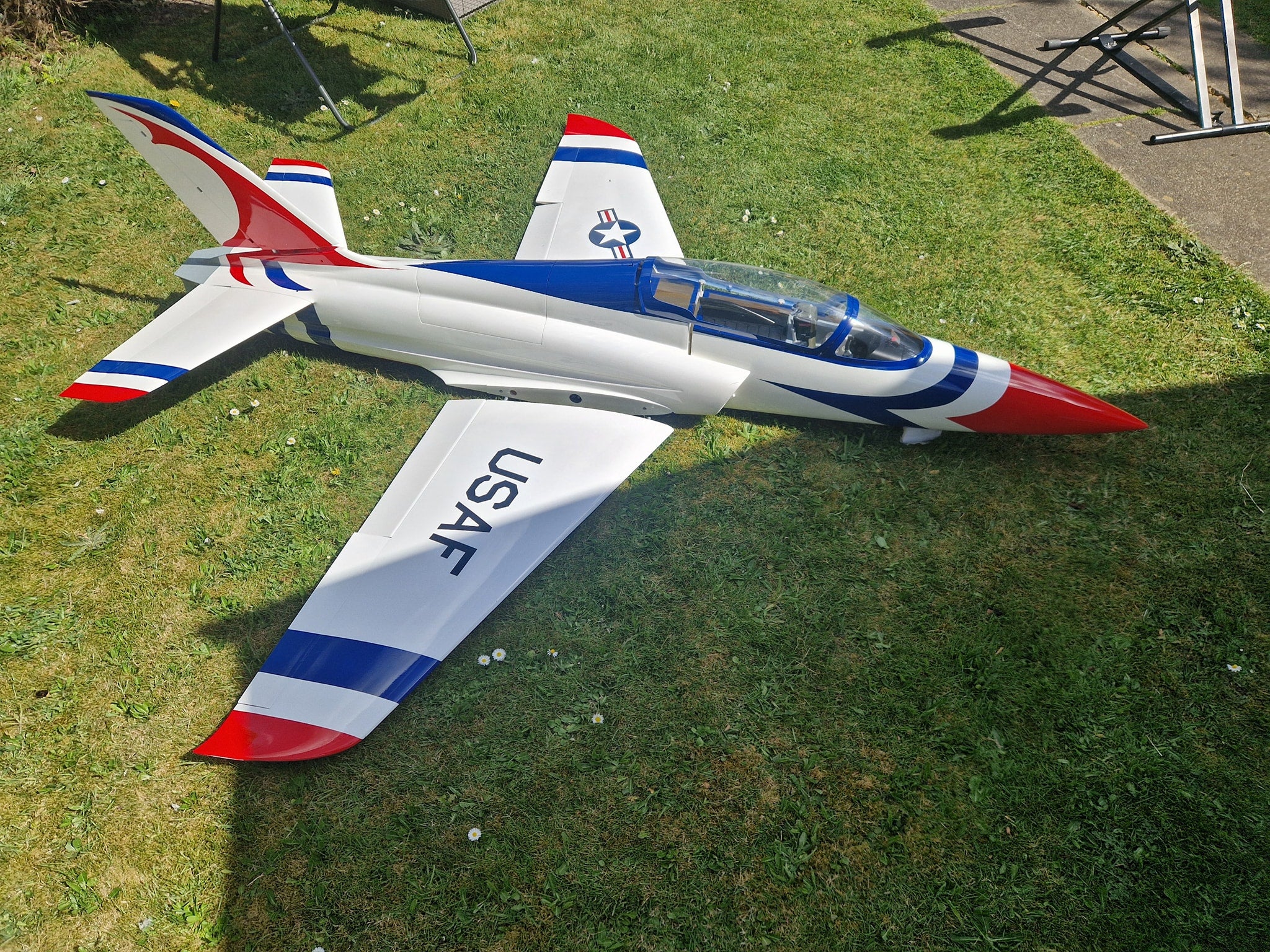 Top RC Model Odyssey Sport Jet, Thunderbird Scheme – Gator RC