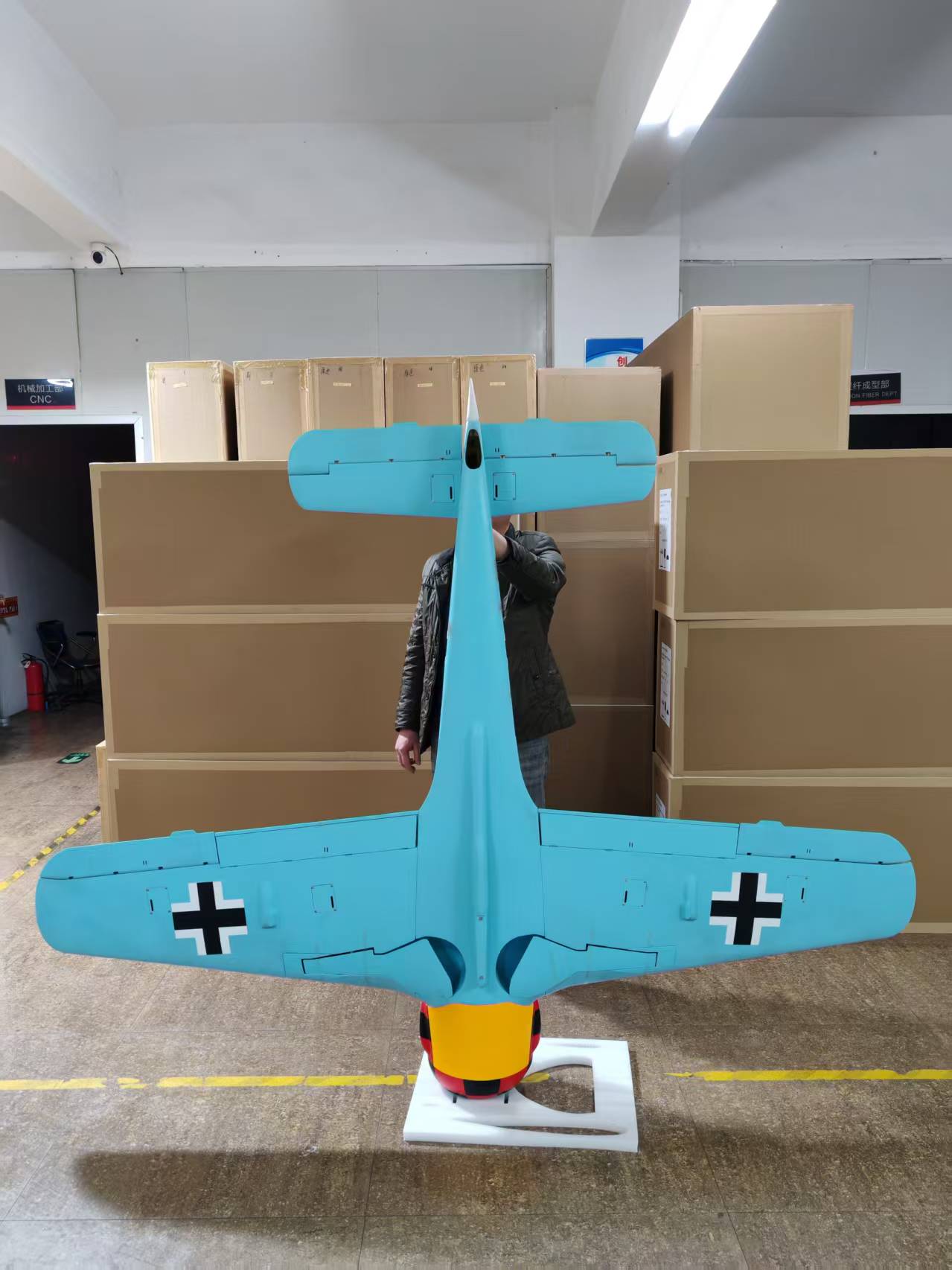 FW-190 Focke Wulf, Black 3, Top RC Model – Gator RC