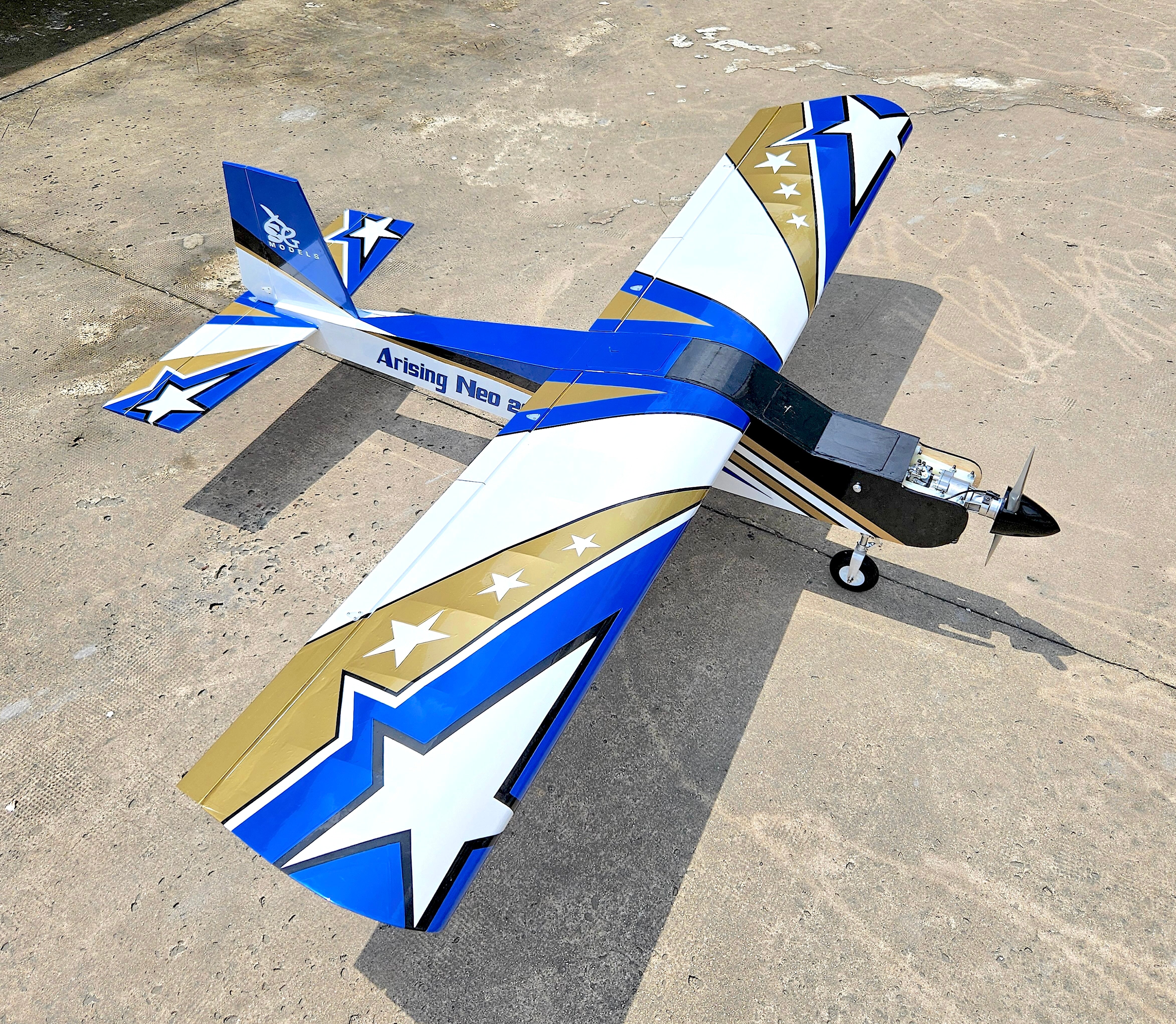 ユニオンモデル　RCエアレーサー 「Tsunami」ツナミ Seagull Model Arising Neo Trainer, White/Gold – Gator RC