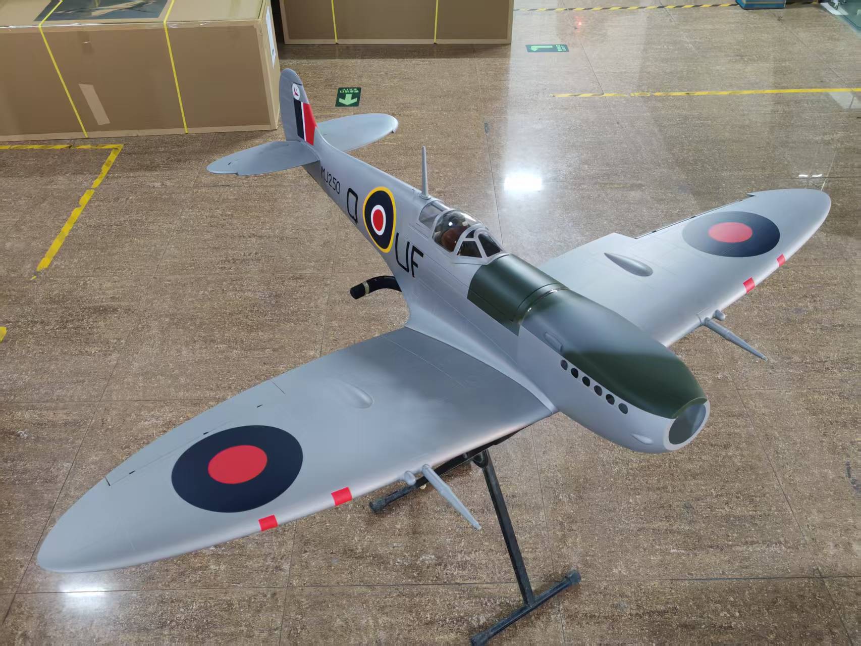 Top RC Model Spitfire Mk.IX, 