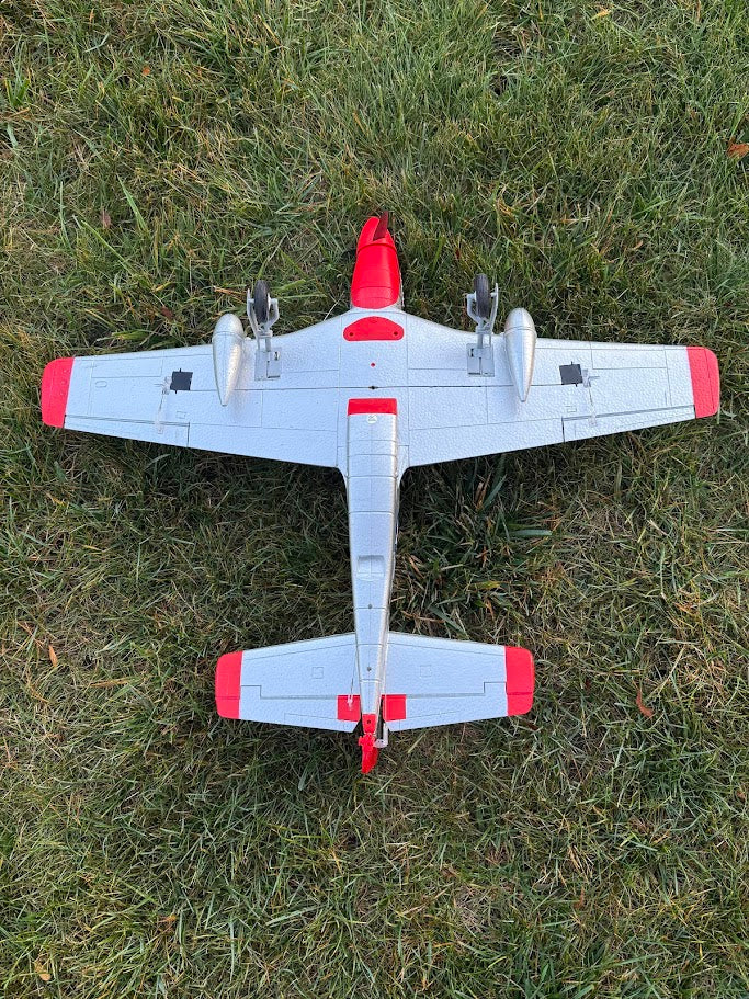 プレイモービル　5511 FMM008PRTX FMS P-51D Red Tail V8 1400mm PNP V8 with Reflex